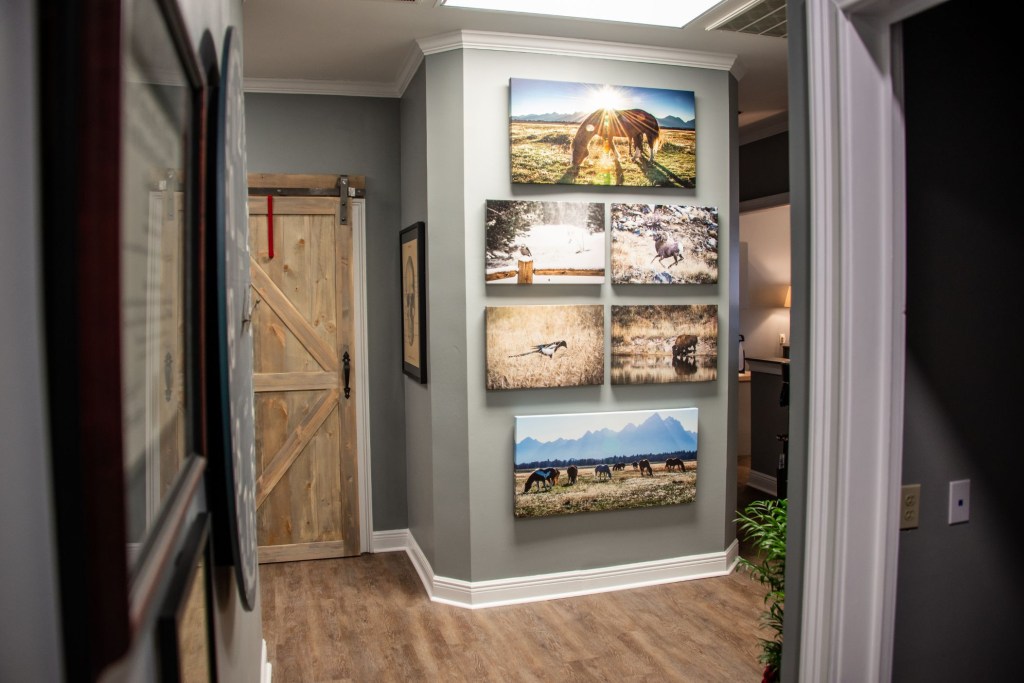 Office tour reception room 